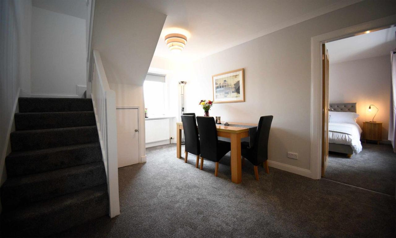 Tigh Beag Na Mara Apartment Roag ภายนอก รูปภาพ