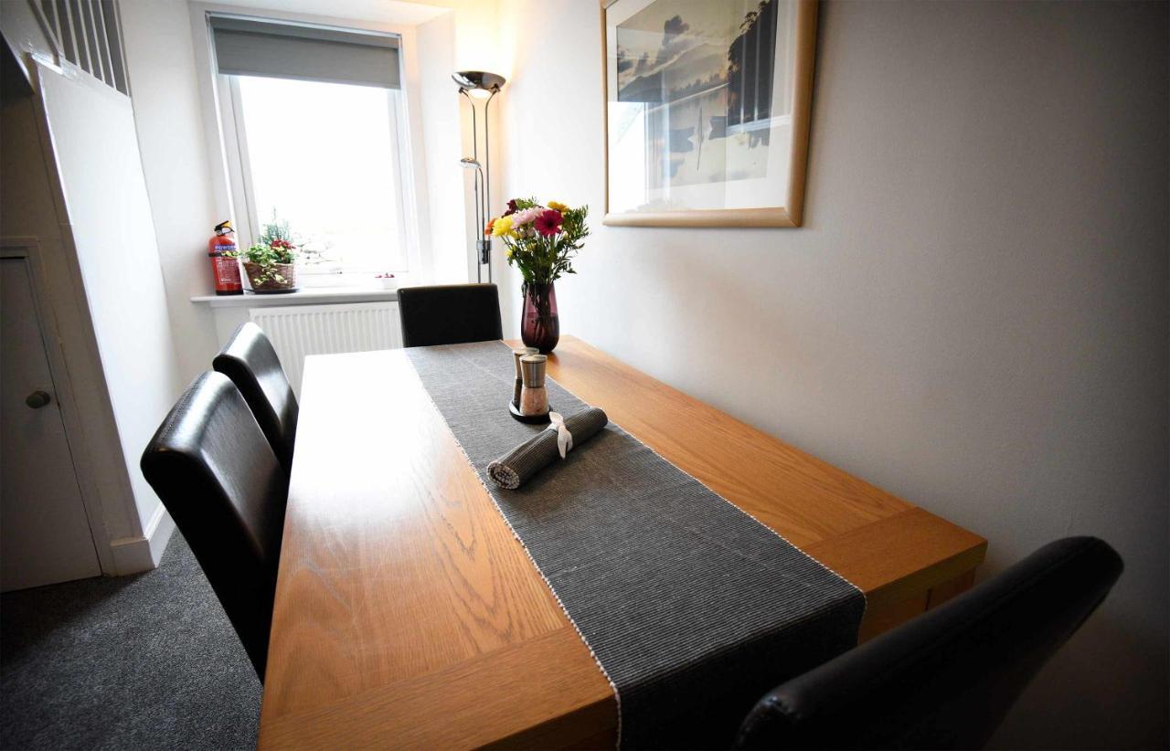 Tigh Beag Na Mara Apartment Roag ภายนอก รูปภาพ